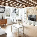 Charming apartment in Saint-Germain des Près
